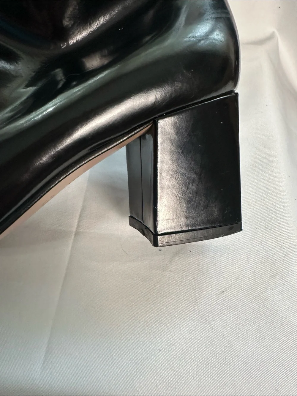 Gucci Black Patent Knee High Boots Made In Italy